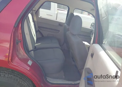 2011 Ford Escape Xls из США, поврежденный, VIN 1FMCU0C79BKA49615